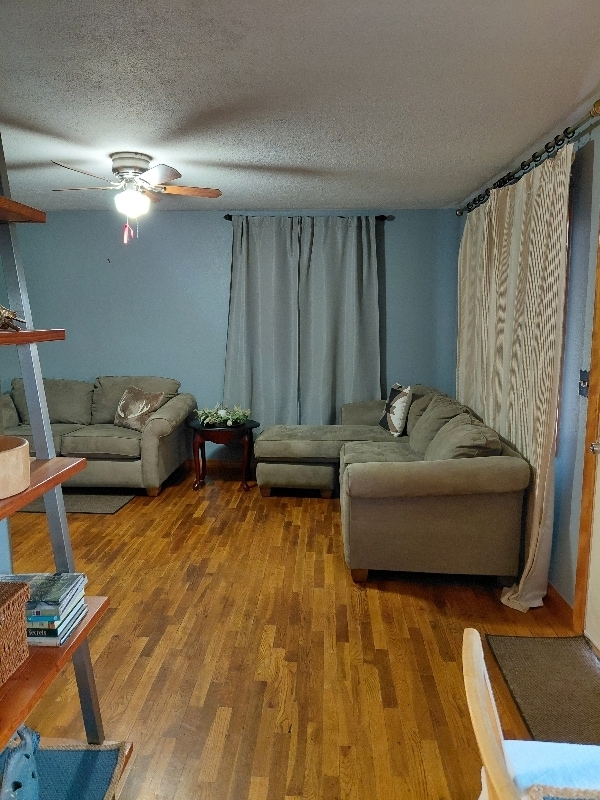 Building Photo - 339 6th Ave N