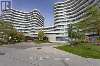 Building Photo - 99 The Donway W