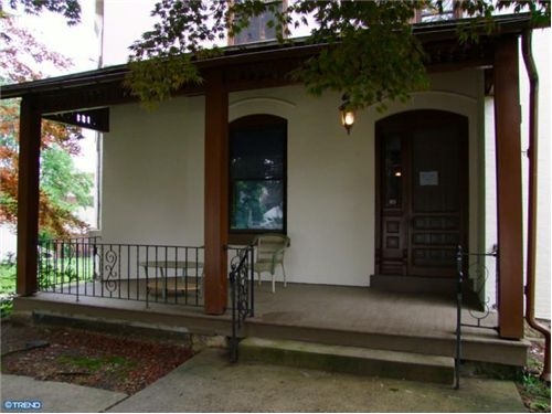 Building Photo - 700 N 3rd St