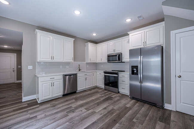 Kitchen - 1207 William Pl