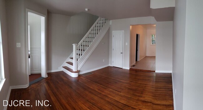 Building Photo - 3 br, 1 bath House - 5841 Addison St