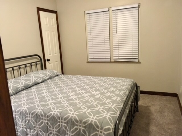 Dormitorio 1 - 2251 Dartmouth Ave