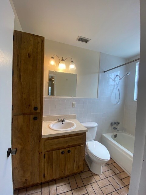 Foto del edificio - 4809 46th Ave N