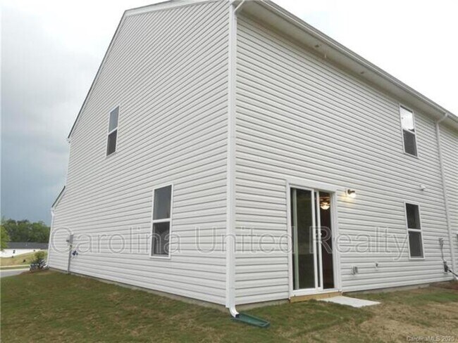 Building Photo - 3421 Ellingford Rd