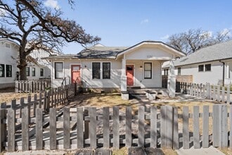 Building Photo - 4006 Avenue C