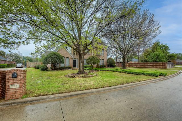 Building Photo - 219 Canyon Lake Dr