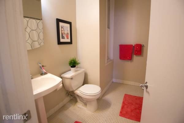 Foto del edificio - 6301 Overbrook Ave