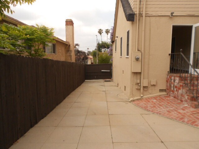 Foto del edificio - 9139 W 25th St