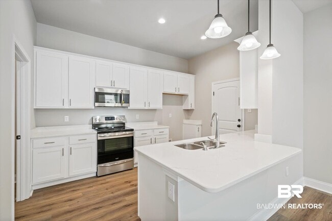 Building Photo - 950 Gibson Ct