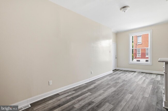 Foto del edificio - 632 W Cumberland St
