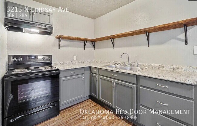 Foto del edificio - 3213 N Lindsay Ave