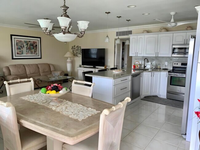 Foto del edificio - 5200 NE 24th Terrace