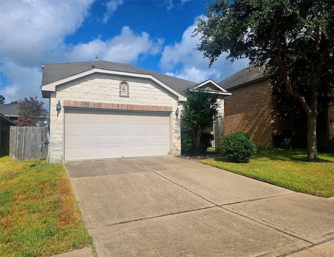 Building Photo - 6038 Starbrook Creek Dr