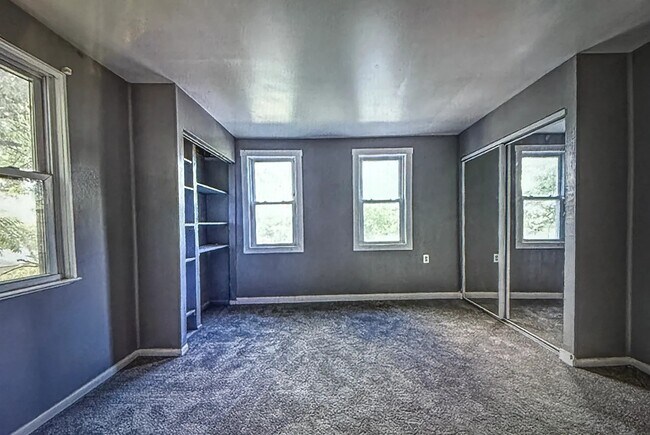 Foto del edificio - 7220 Hilliards St