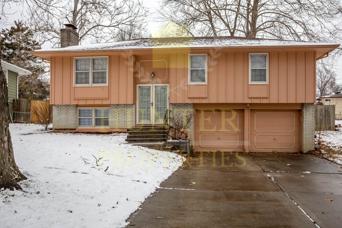 8410 E 92nd Pl, Kansas City, MO 64138 House Rental in Kansas City, MO