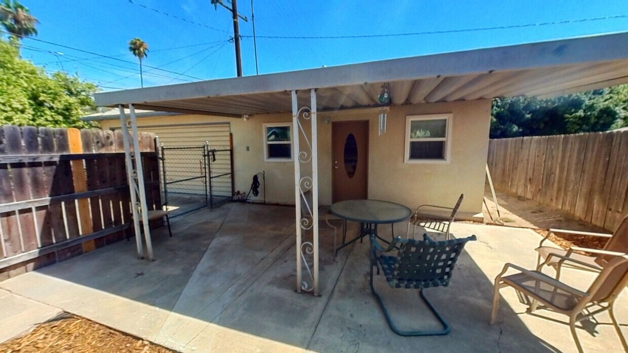 Primary Photo - Spacious 2 Bedroom 1 Bath ADU in San Berna...