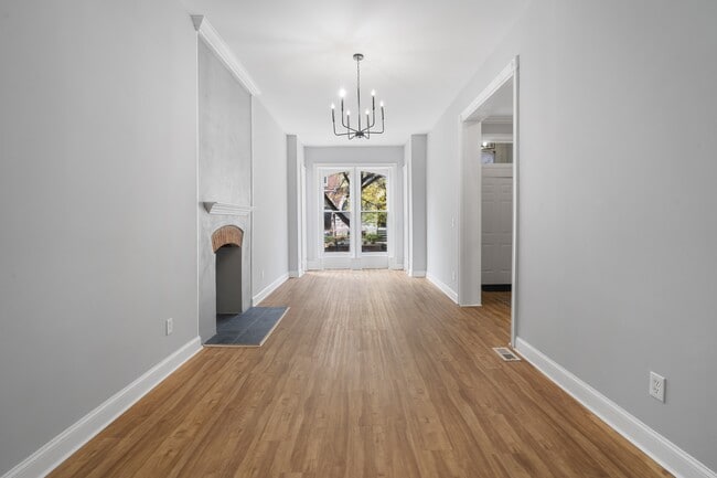 Foto del edificio - 1713 Linden Ave