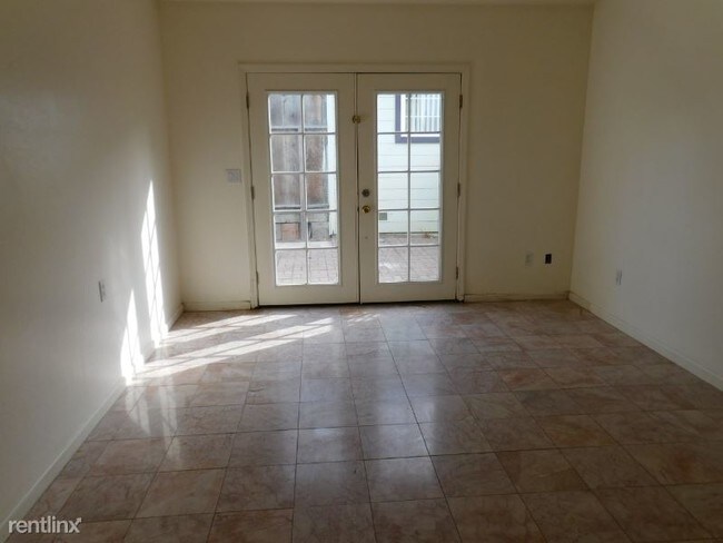 Building Photo - 2 br, 1 bath House - 534 Main Street A Unit A