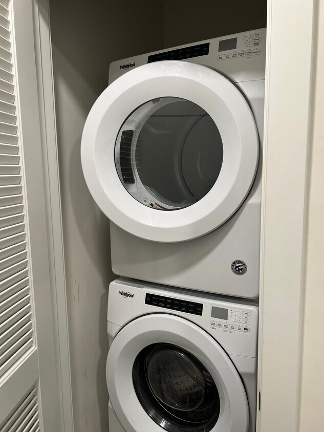 In unit washer and dryer - 1 Vermella Way
