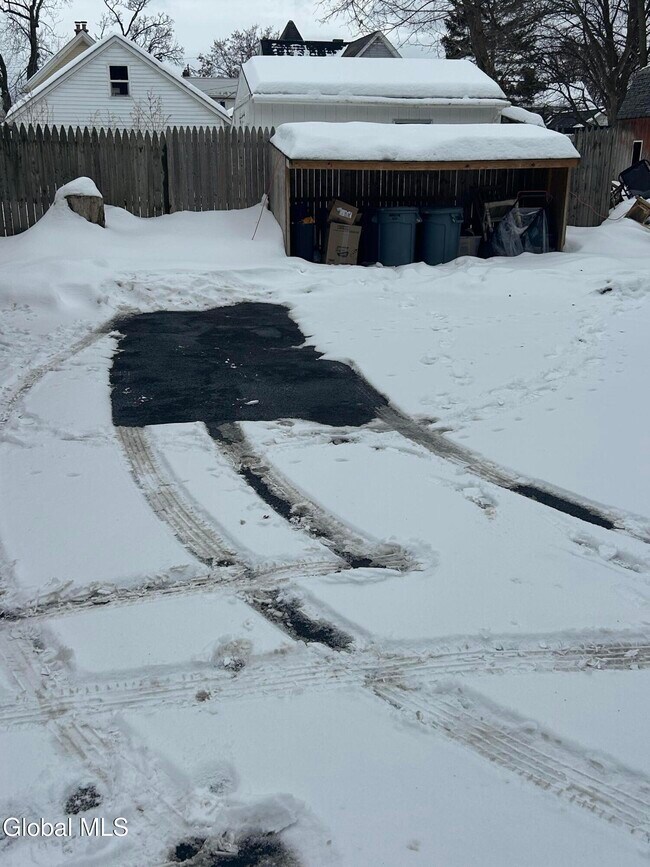 Foto del edificio - 107 North Ten Broeck Street