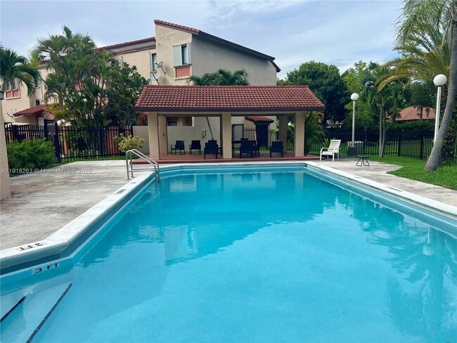 Foto del edificio - 9961 NW 9th St Cir