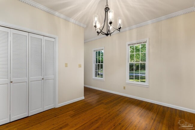 Foto del edificio - 424 W Lee St