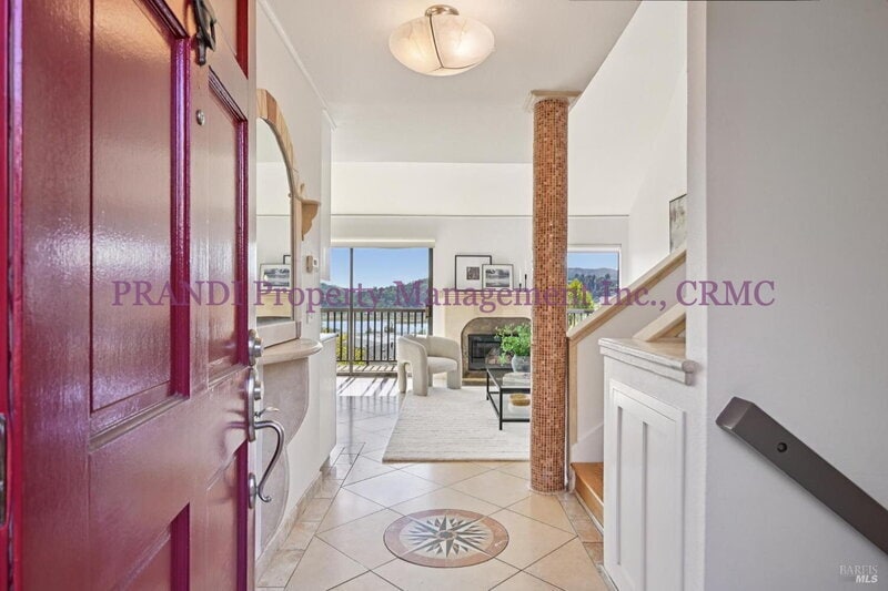 Primary Photo - 4 Milland Ct