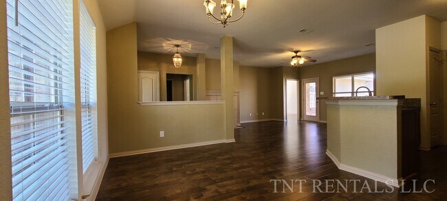 Building Photo - 224 Audobon Ln