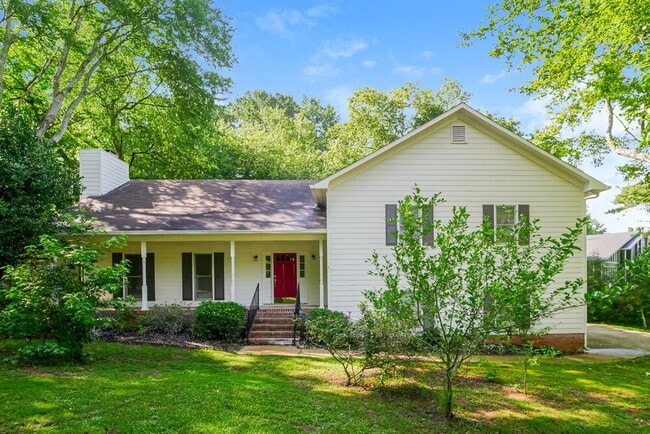Building Photo - 8601 Stone Creek Ct