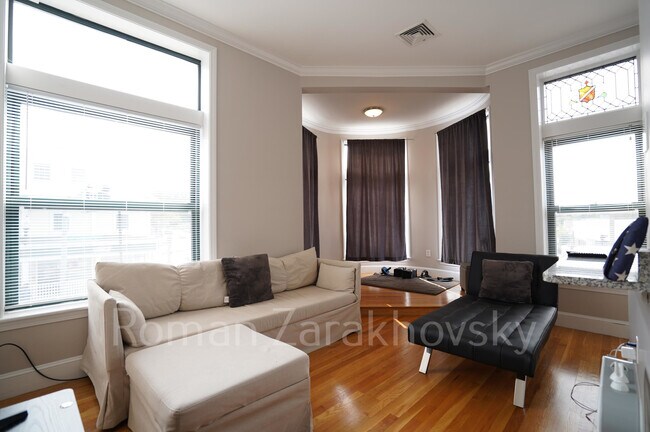 Foto del edificio - 365 Washington St