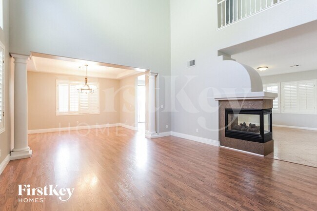 Building Photo - 9100 Little Horse Ave