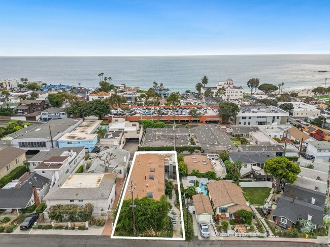 Building Photo - Catalina Apartments