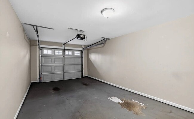 Foto del edificio - 2732 Silver Hill Terrace SE