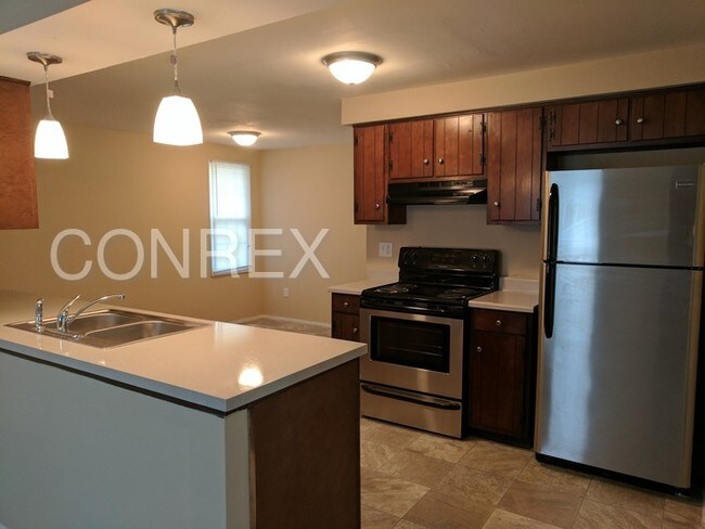 Building Photo - 6116 Weybridge Dr