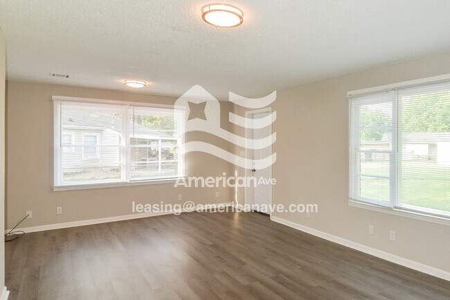 Foto del edificio - 522 Capitol Pkwy Ct