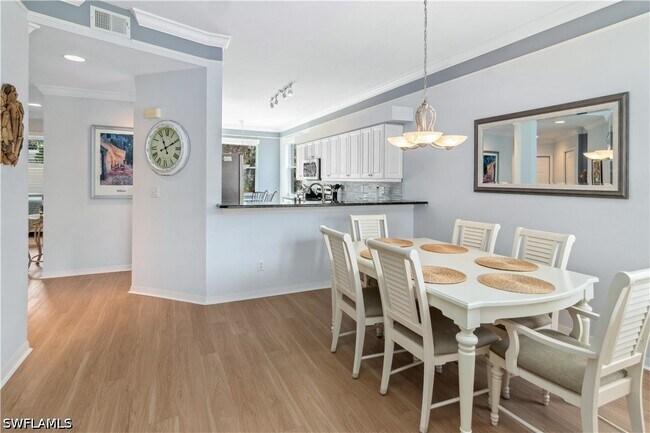 Building Photo - 7515 Stoneybrook Dr
