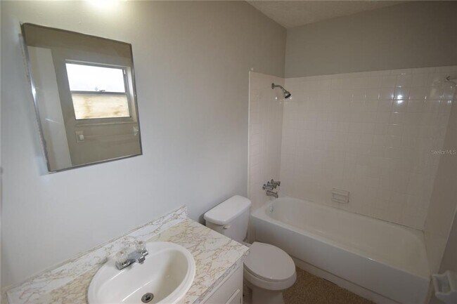 Foto del edificio - 115 Leelon Rd