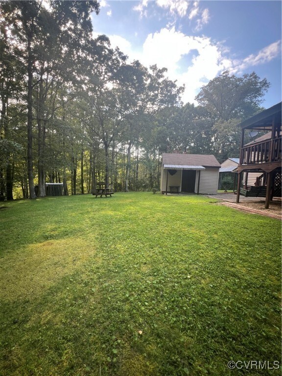 Building Photo - 3021 Sand Hills Dr