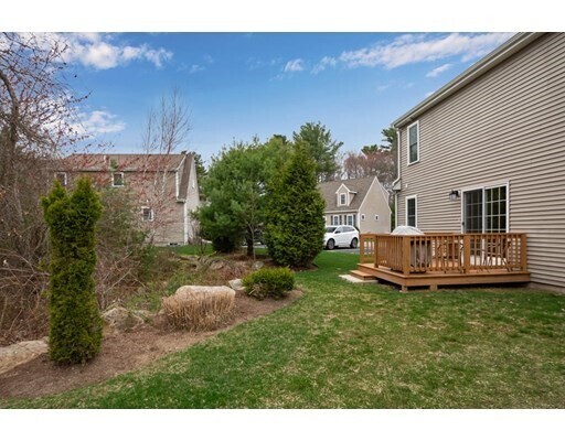 Foto del edificio - 58 Brewster Rd