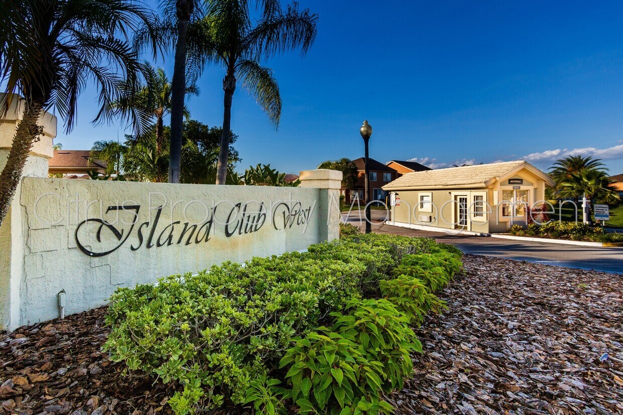 Primary Photo - 3/2 in Island Club West Davenport, FL