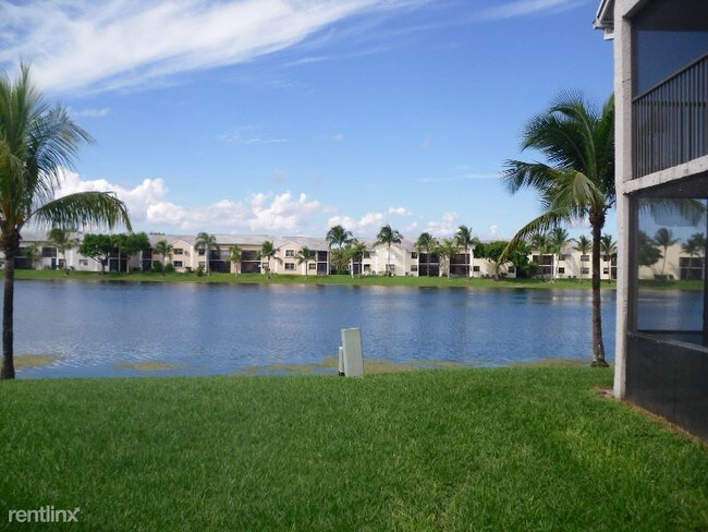 Building Photo - 1400 Jefferson Dr