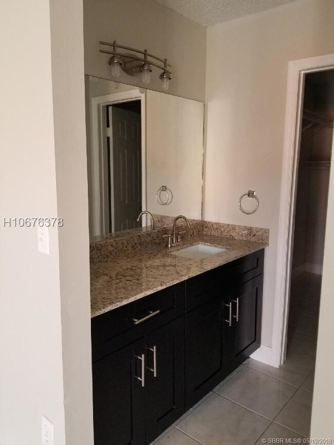 Building Photo - 6425 W 27th Ct