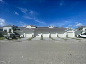 Building Photo - 16000 Grassland Ln
