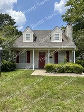 Building Photo - 541 Melton Dr
