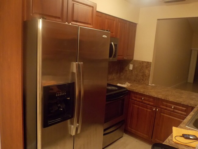 COCINA - 8371 SW 148th Pl