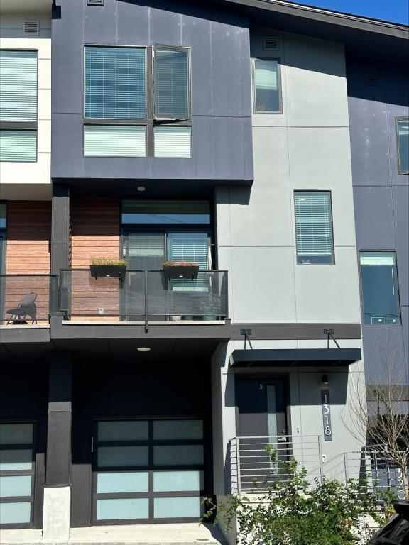 Foto del edificio - 1318 Yakima Ave S, A03