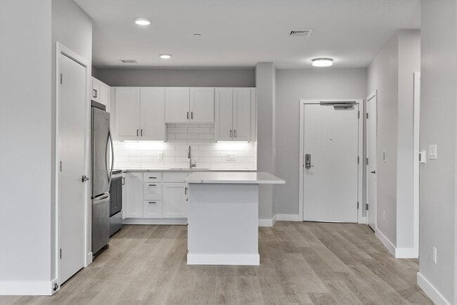 Building Photo - 59 Mill St