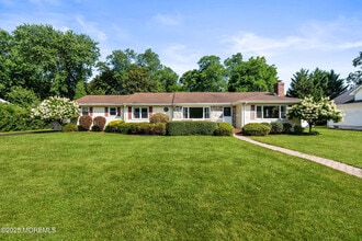 Building Photo - 523 Westwood Ave