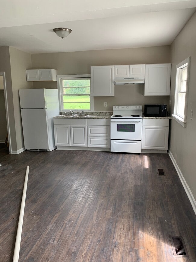 Photo - 2415 Booker St Apartment