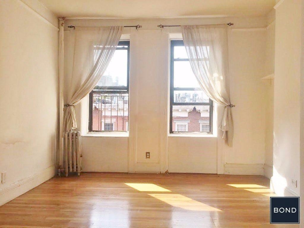 Primary Photo - 144 West 16th Street